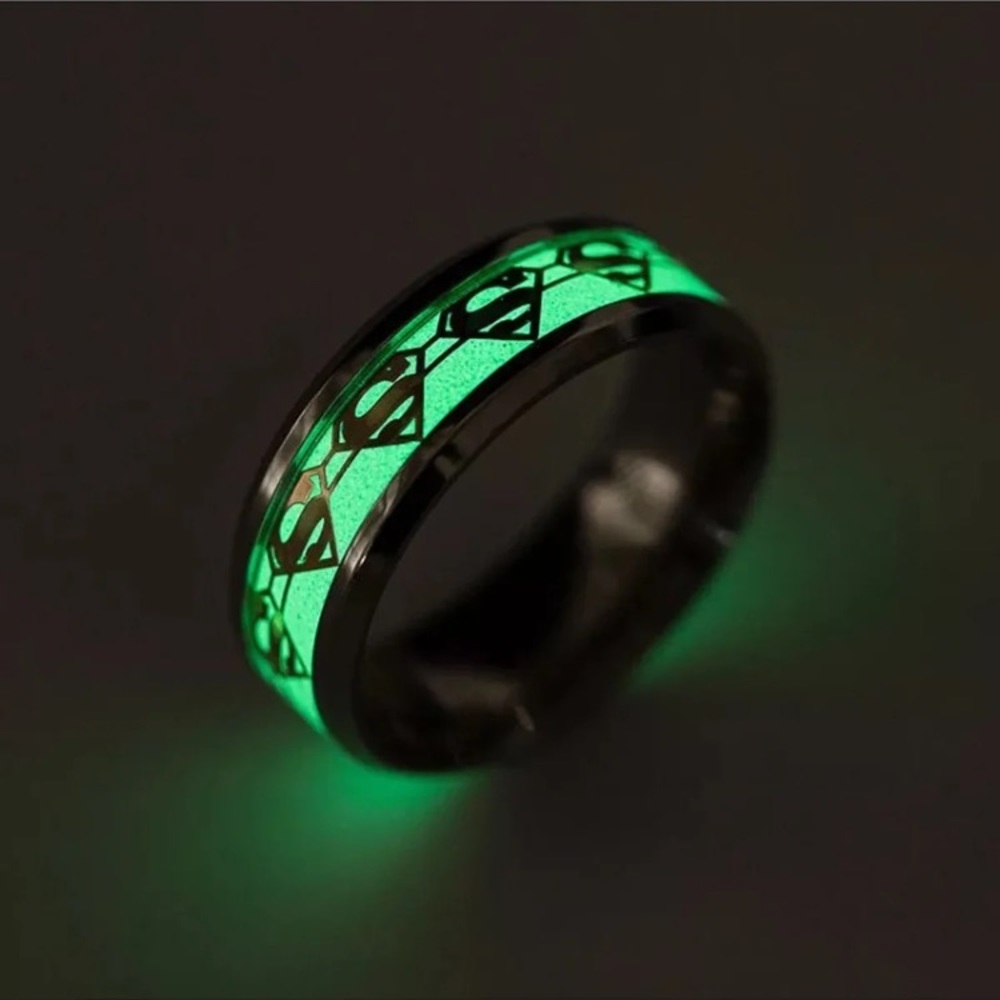 Glow in The Dark Silver Superman Ring
